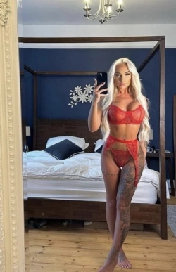 girl escort oldham call me
