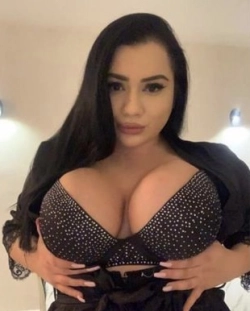 girl escort newport maria