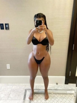 girl escort chesterfield paola