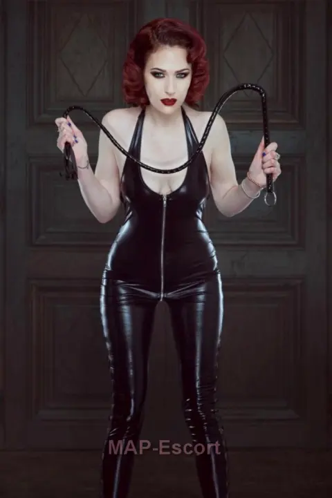 FaithExclusive, profile photo 5 of 7